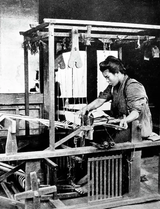Framed Print : Weaving cotton with a hand loom, Japan, early 1900s Framed Print : Weaving cotton with a hand loom, Japan, early 1900s
