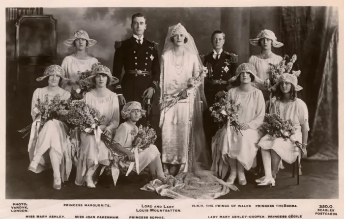 Framed Print : Wedding of Lord Louis Mountbatten and Miss Edwina Ashley Framed Print : Wedding of Lord Louis Mountbatten and Miss Edwina Ashley