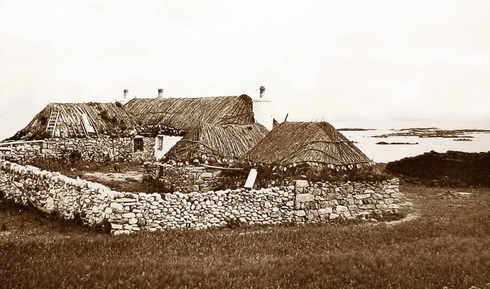 Framed Print : A well-to-do croft on the Isle of Skye - Victorian period Framed Print : A well-to-do croft on the Isle of Skye - Victorian period