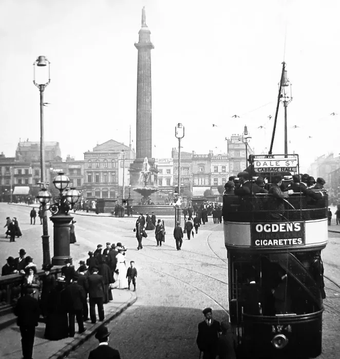 Framed Print : The Wellington Monument, Liverpool - early 1900s Framed Print : The Wellington Monument, Liverpool - early 1900s
