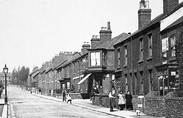 Wellington Street New Whittington, Chesterfield early 1900's