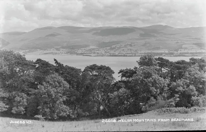Framed Print : Welsh Mountains from Beaumaris Framed Print : Welsh Mountains from Beaumaris