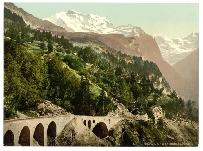 Framed Print : Wengern Alp Station, railway, Bernese Oberland, Switzerland Framed Print : Wengern Alp Station, railway, Bernese Oberland, Switzerland