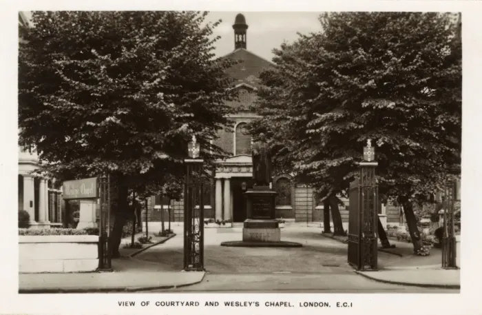 Framed Print : Wesleys Chapel, City Road, London Framed Print : Wesleys Chapel, City Road, London