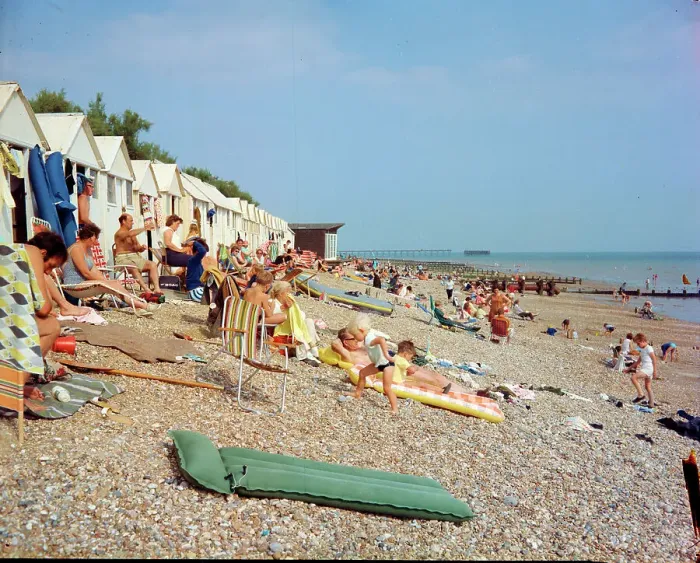 Framed Print : West beach, Bognor Regis Framed Print : West beach, Bognor Regis