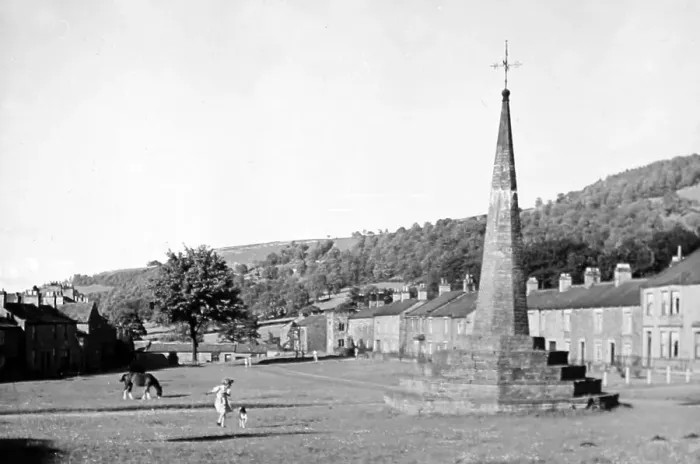 Framed Print : West Burton in the 1930s Framed Print : West Burton in the 1930s