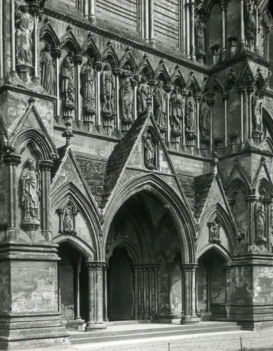 Framed Print : West Front, Salisbury Cathedral, Wiltshire, England Framed Print : West Front, Salisbury Cathedral, Wiltshire, England