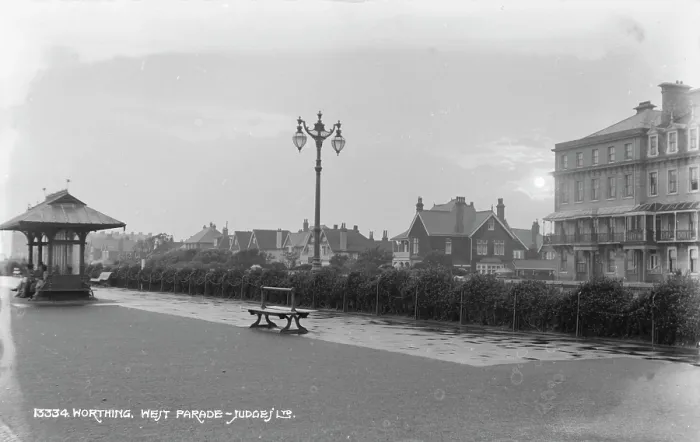Framed Print : West Parade in Worthing Framed Print : West Parade in Worthing
