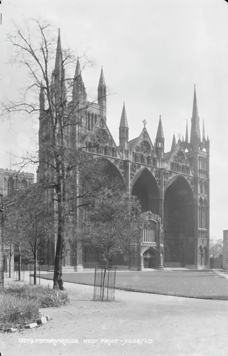 Framed Print : West Front of Peterborough Cathedral