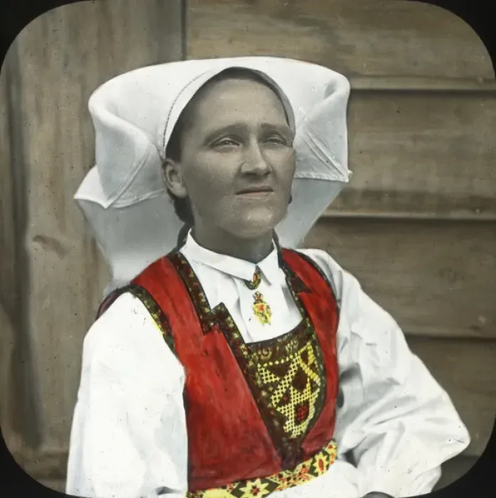 Framed Print : Western Norway - Married woman (- Hardangerfjord) Framed Print : Western Norway - Married woman (- Hardangerfjord)