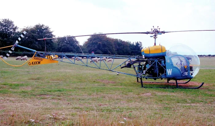 Framed Print : Westland-Agusta-Bell 47G G-AXKW Framed Print : Westland-Agusta-Bell 47G G-AXKW