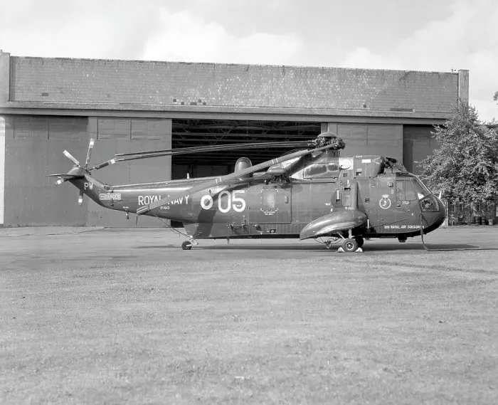 Framed Print : Westland Sea King HAS.2A XV643 Framed Print : Westland Sea King HAS.2A XV643