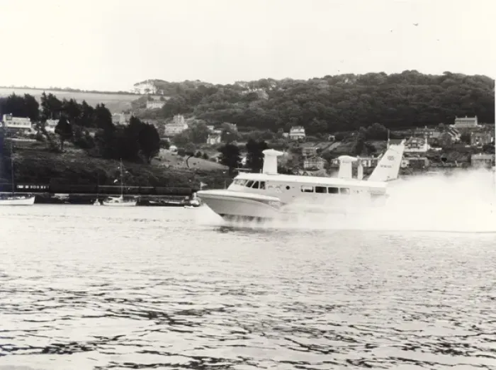 Framed Print : Westland SRN2, SR-N2-001, hovercraft Framed Print : Westland SRN2, SR-N2-001, hovercraft