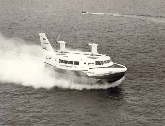 Framed Print : Westland SRN2, SR-N2-001, hovercraft Framed Print : Westland SRN2, SR-N2-001, hovercraft