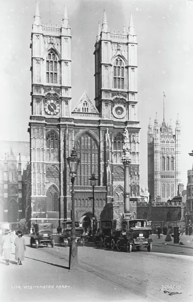 Westminster Abbey Print, 1916: A Vintage London Landmark. Art