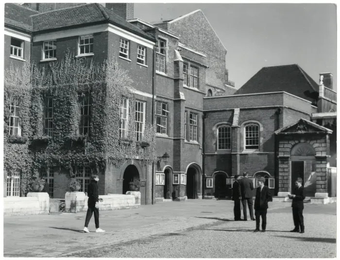 Framed Print : WESTMINSTER SCHOOL Framed Print : WESTMINSTER SCHOOL