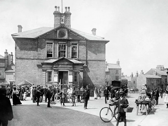 Framed Print : Wetherby - Town Hall Framed Print : Wetherby - Town Hall