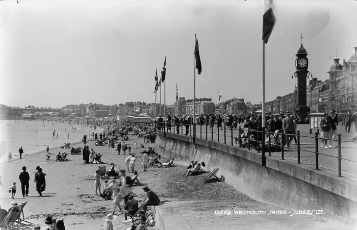 Framed Print : Weymouth Sands Framed Print : Weymouth Sands