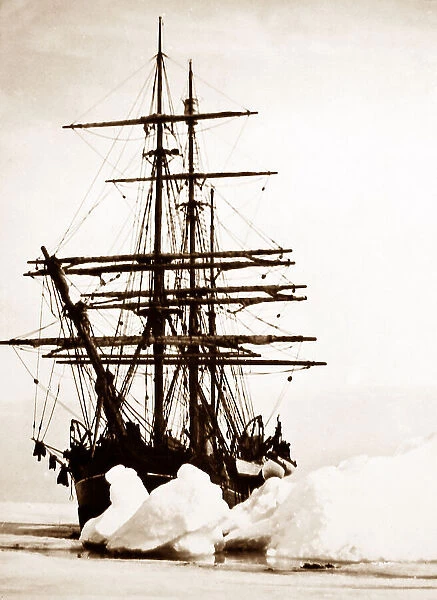 A whaling ship near Greenland - Victorian period