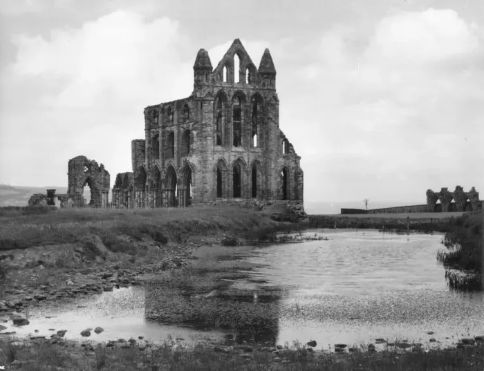 Framed Print : Whitby Abbey, Yorkshire, England. King Edwin built a small church here c. 630. St Framed Print : Whitby Abbey, Yorkshire, England. King Edwin built a small church here c. 630. St