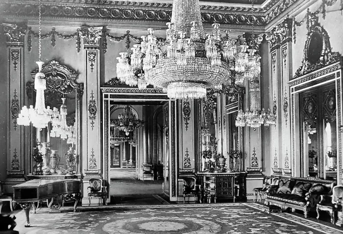 Framed Print : White Drawing Room, Windsor Castle, Victorian period Framed Print : White Drawing Room, Windsor Castle, Victorian period