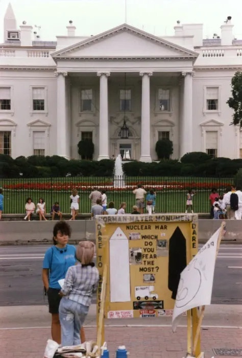 Framed Print : WHITE HOUSE DEMO 1987 Framed Print : WHITE HOUSE DEMO 1987