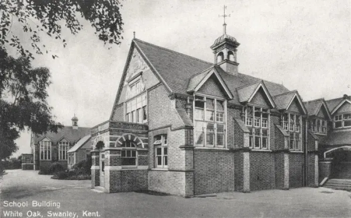 Framed Print : White Oak School, Swanley, Kent Framed Print : White Oak School, Swanley, Kent