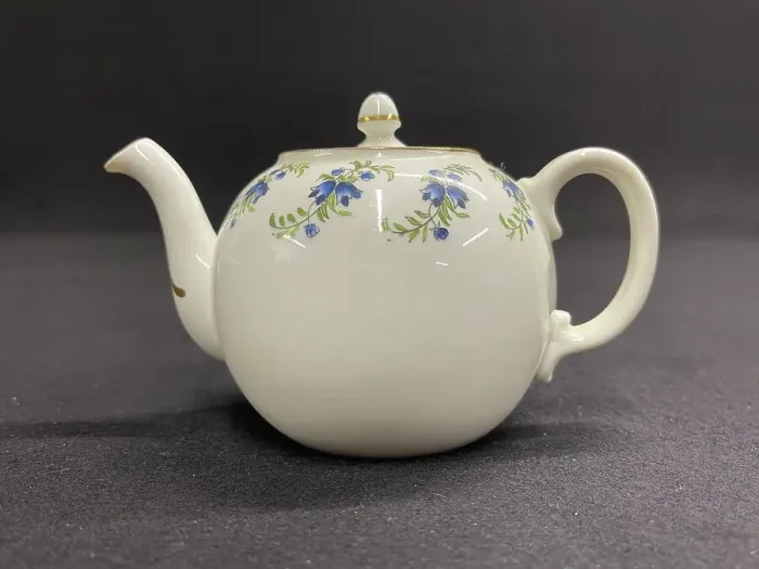 Framed Print : White Star Line, First Class teapot Framed Print : White Star Line, First Class teapot