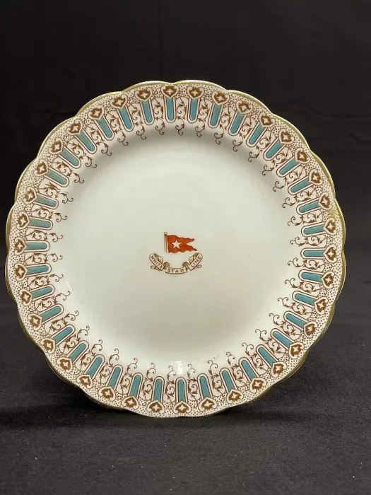 Framed Print : White Star Line, First Class Wisteria dinner plate Framed Print : White Star Line, First Class Wisteria dinner plate