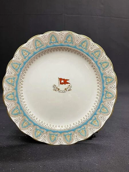 White Star Line, Gothic arch First Class dinner plate