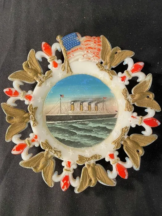 Framed Print : White Star Line, RMS Olympic - souvenir plate Framed Print : White Star Line, RMS Olympic - souvenir plate