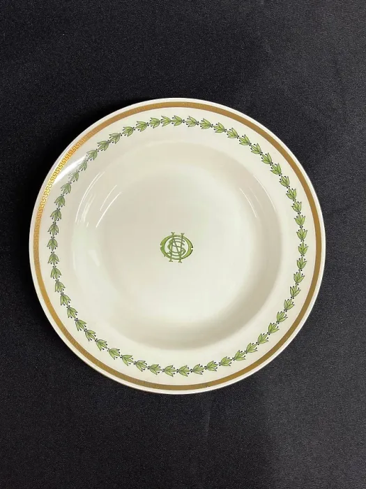 Framed Print : White Star Line, Stonier OSNC dinner plate Framed Print : White Star Line, Stonier OSNC dinner plate