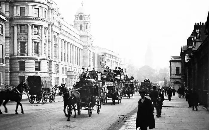 Framed Print : Whitehall, London - Victorian period Framed Print : Whitehall, London - Victorian period