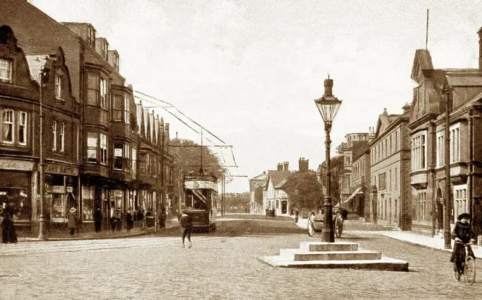 Framed Print : Whitley Road, Whitley Bay early 1900's Framed Print : Whitley Road, Whitley Bay early 1900's