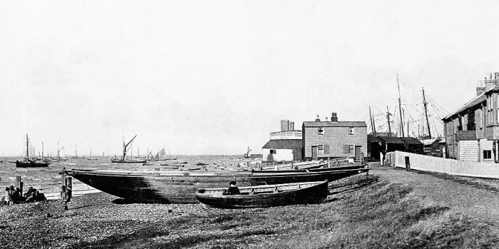 Framed Print : Whitstable West Beach early 1900s Framed Print : Whitstable West Beach early 1900s
