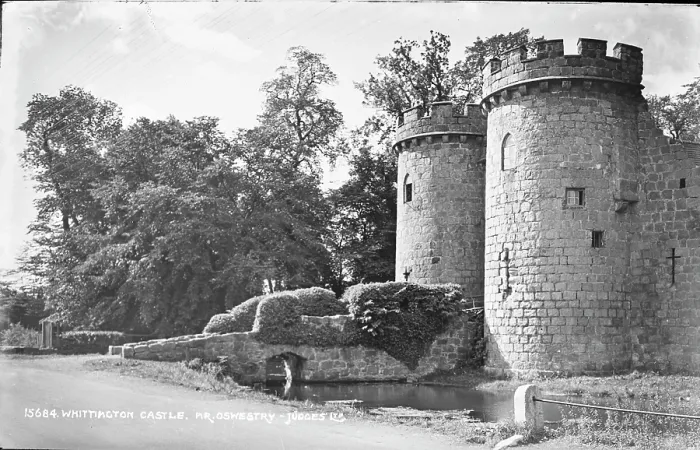 Framed Print : Whittington Castle