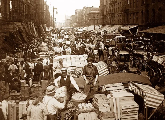 Framed Print : Wholesale Produce Market, Chicago, USA Framed Print : Wholesale Produce Market, Chicago, USA