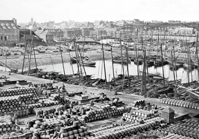 Framed Print : Wick Harbour, Scotland, Victorian period Framed Print : Wick Harbour, Scotland, Victorian period
