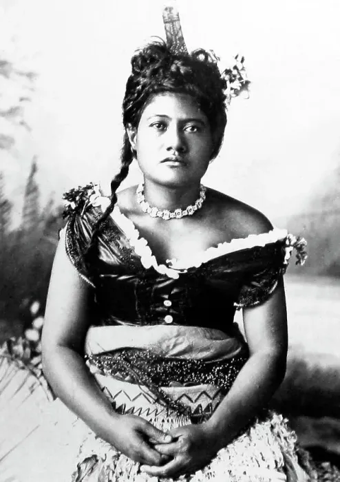 Framed Print : Wife of a village Chief, Samoa, Victorian period Framed Print : Wife of a village Chief, Samoa, Victorian period