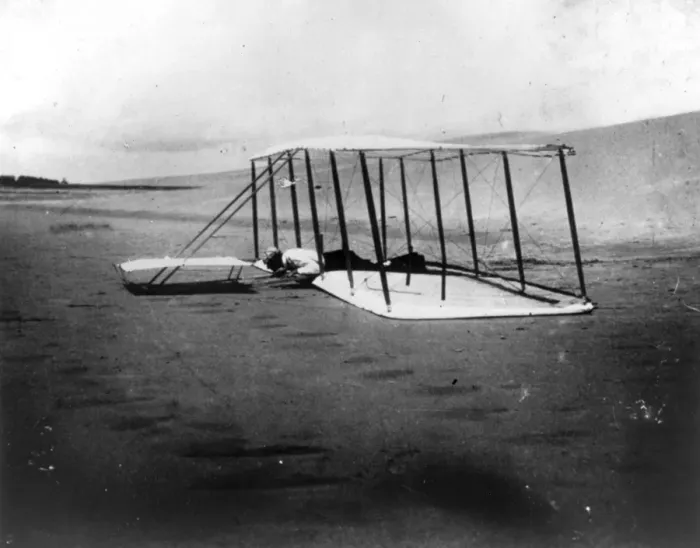 Framed Print : Wilbur Wright in the 1901 glider - Kitty Hawk Framed Print : Wilbur Wright in the 1901 glider - Kitty Hawk