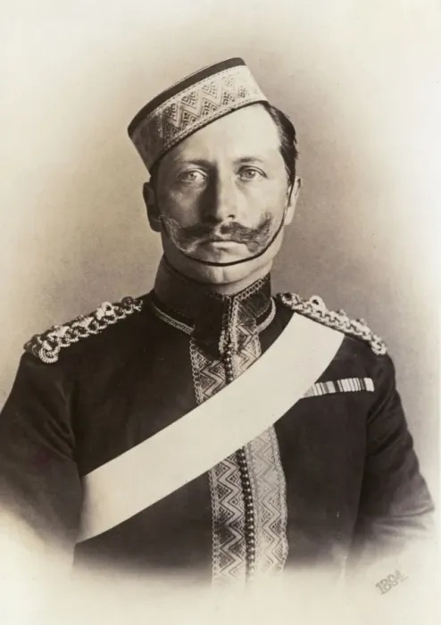 Framed Print : Wilhelm / English Uniform Framed Print : Wilhelm / English Uniform