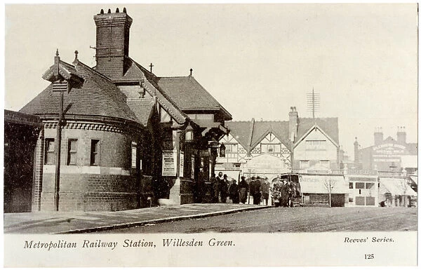 Willesden Green Underground Station, street view