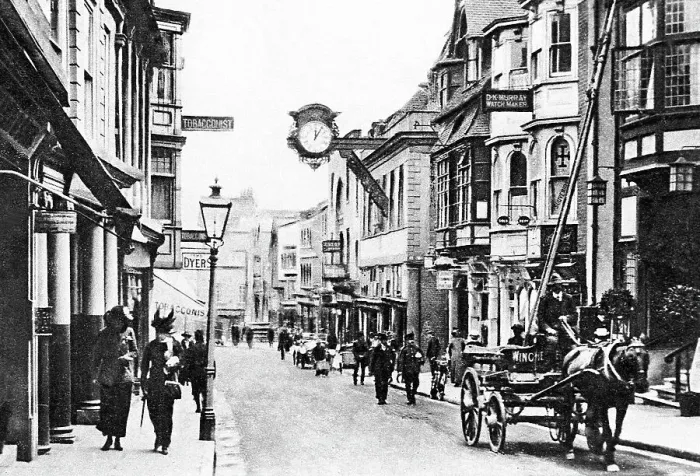 Framed Print : Winchester High Street early 1900s Framed Print : Winchester High Street early 1900s