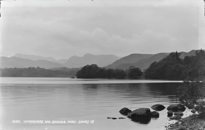 Framed Print : Windermere and Langdale Pikes Framed Print : Windermere and Langdale Pikes