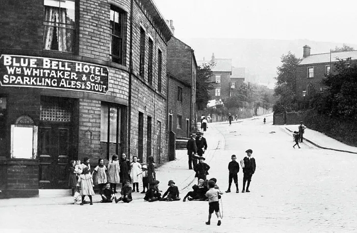 Framed Print : Windhill - Carr Lane - Bradford Framed Print : Windhill - Carr Lane - Bradford