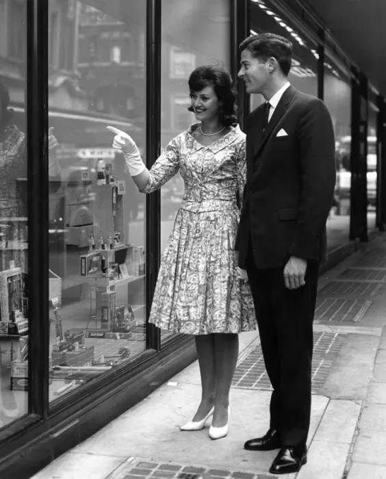 Framed Print : WINDOW SHOPPING 1960S Framed Print : WINDOW SHOPPING 1960S