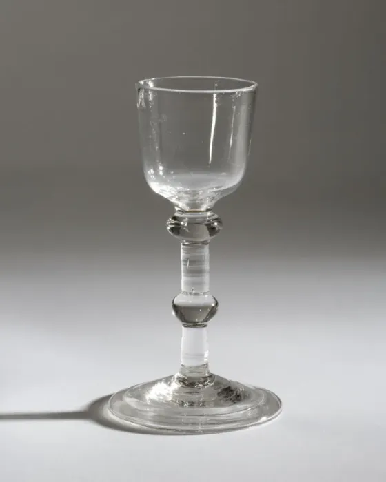 Framed Print : Wine glass Framed Print : Wine glass