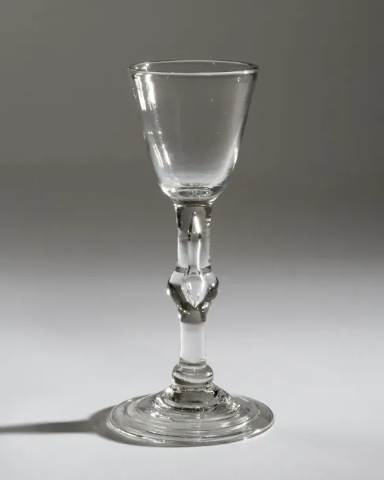 Framed Print : Wine glass Framed Print : Wine glass