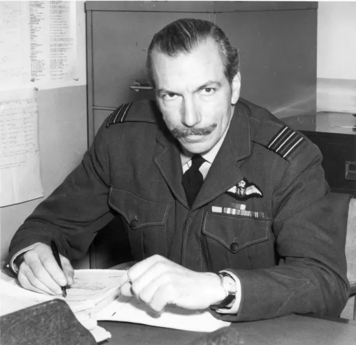 Framed Print : Wing Commander Kenneth Horatio Wallis MBE Framed Print : Wing Commander Kenneth Horatio Wallis MBE