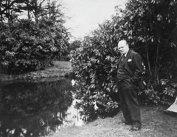 8x10 photograph Mr Winston Churchill 
